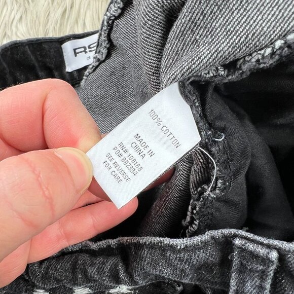 RSQ Women's Black Wash Distressed High Waisted 90's Jean - Picture 7 of 9